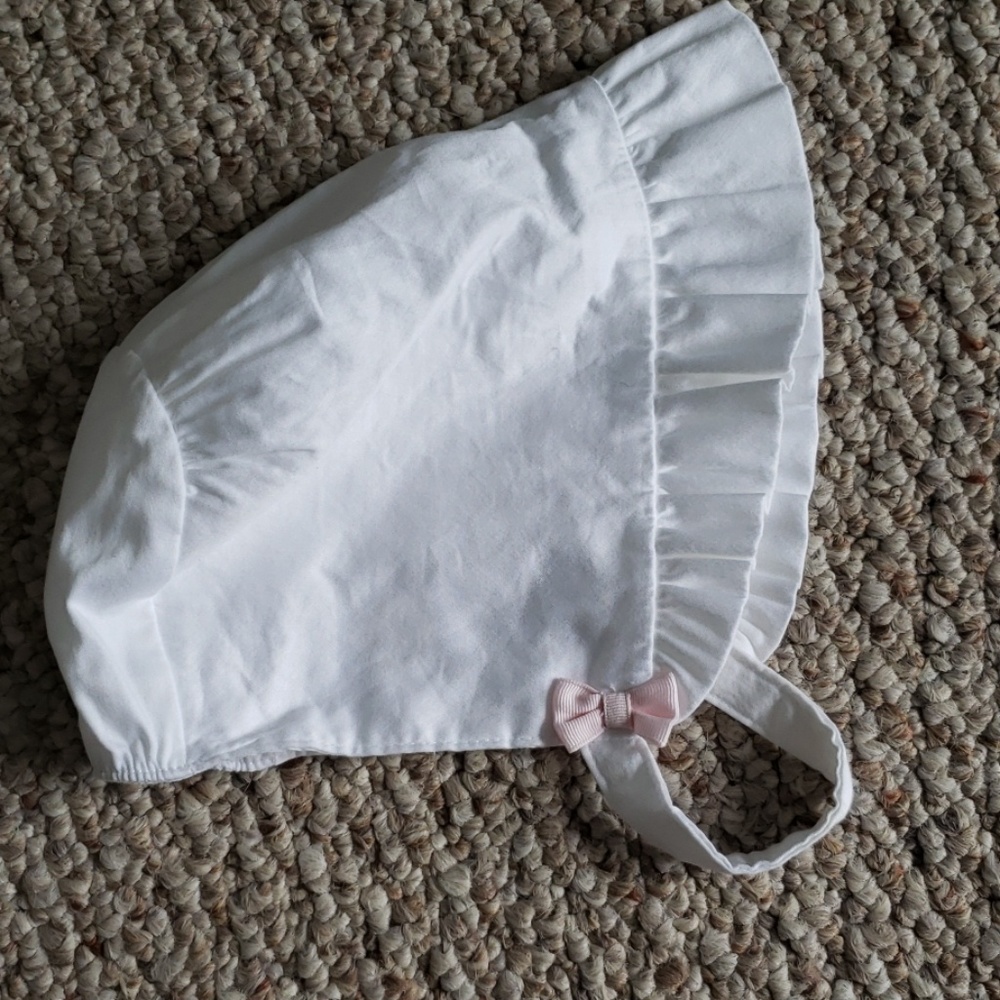 Janie & Jack bonnet